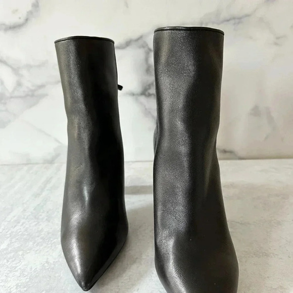 Steve Madden Leather Boots - Picture 3 of 9
